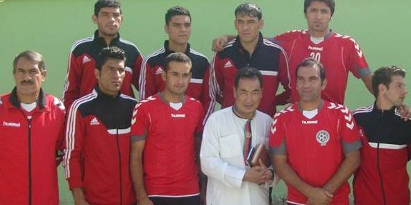 آیا بعد از ورزش، داکتر بشردوست نقطه وحدت افغانها خواهد شد؟