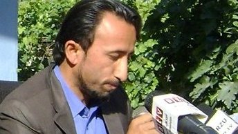 ما به دنيايی از نشانه های تهی رها شده ايم/ می شويم