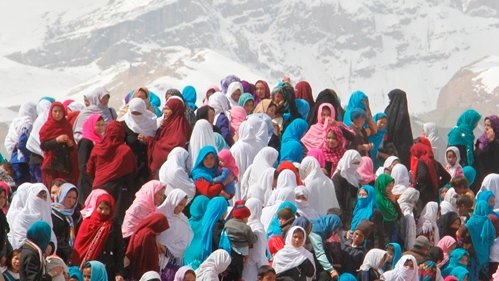 هزارستان: جشن نوروزی در یکه اولنگ یا ساکیوند کهن