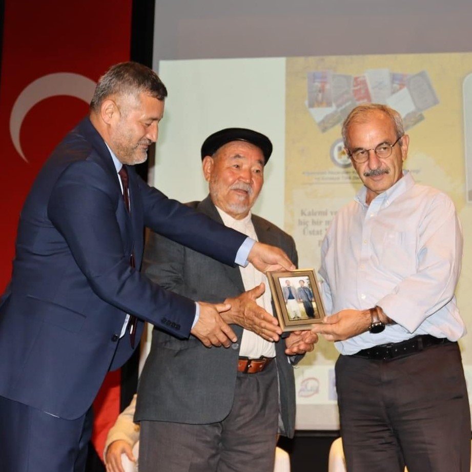 ترکیه: تجلیل از خدمات تاریخی فرهنگی کاظم یزدانی، تاریخ نگار و مردم شناس