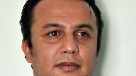 تصوری از يك جغرافيا و چند گپ درباره ی چند بیت