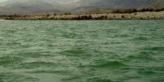 منظره از دريای کابل با پس منظر ولايت شرقی لغمان