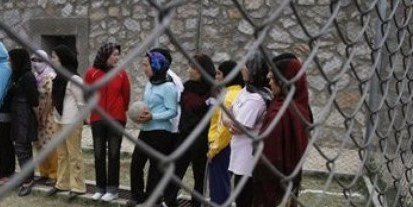 زندان زنان در کابل: مسابقه ی والیبال