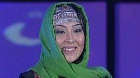 يادم نمی ‌ره لحظه وداع چشمه چشمه گريه کردی!