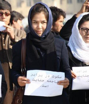 اعتراض در کابل: غزنی شهری واگذار شده به تروریست های طالب