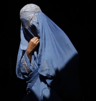 امپریالیسم در زیر چادر